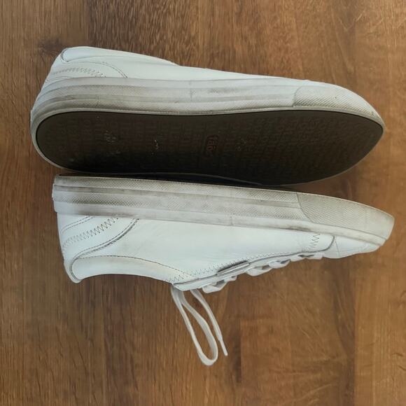 Taos Women’s Plim Soul Lux Sneakers-White Leather - Picture 5 of 6